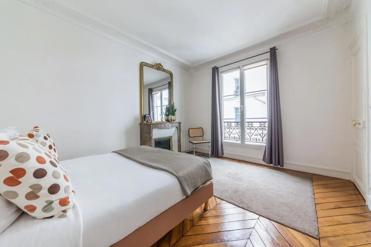 Bergère - Aparthotel 3*
